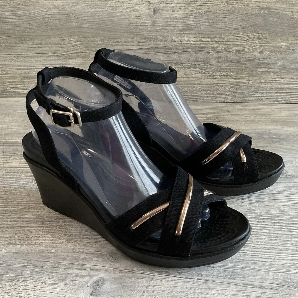 Crocs Leigh II Womens Size 11 CrossStrap Metalblock Ankle Wedge Black Sandals